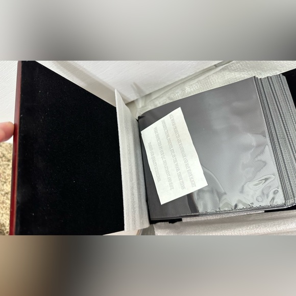 Vintage NASCAR Dale Earnhardt #3 wooden Photo Album 100 PHOTOS Limited Edition - Picture 5 of 5